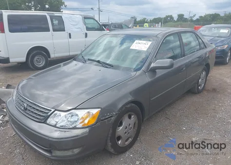 2003 Toyota Avalon Xls z USA, uszkodzony, nr VIN 4T1BF28B53U338690